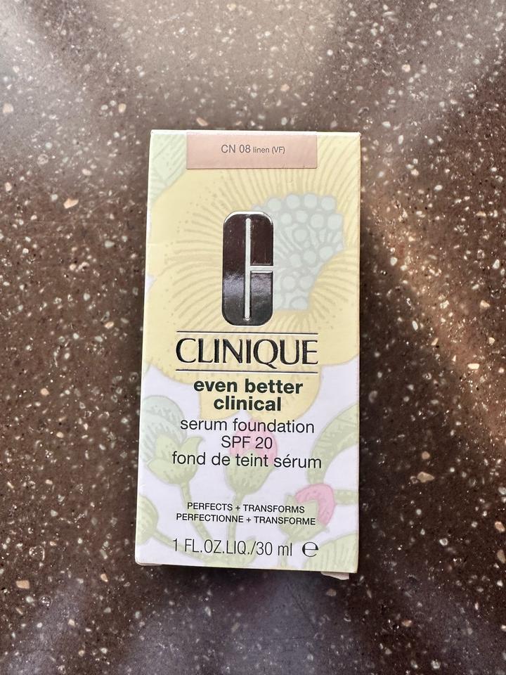 Clinique Even Better Clinical Serum Foundation