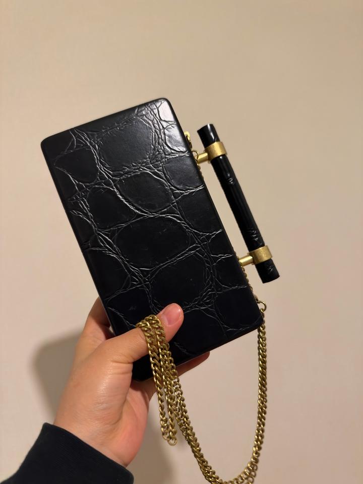 Клатч ZARA