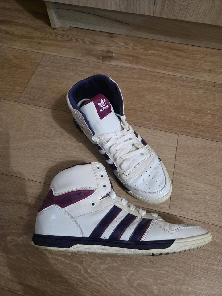 Adidas Sleek