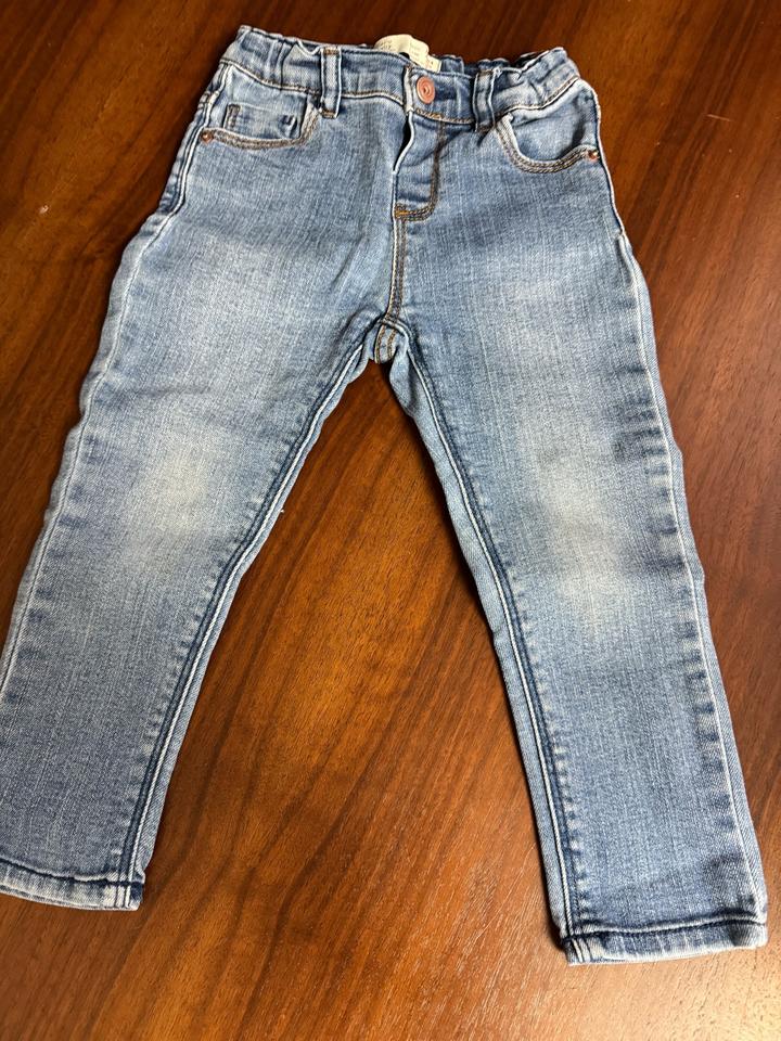 Джинсы Zara 18-24 92 2шт