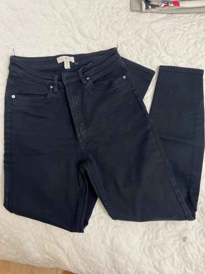 H&M