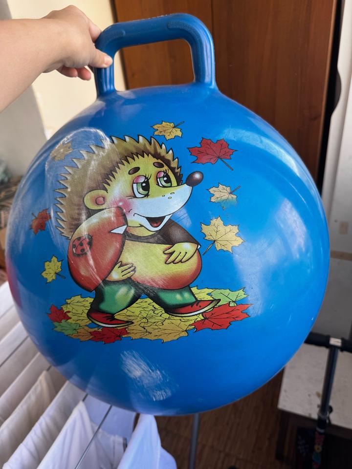 Игрушки