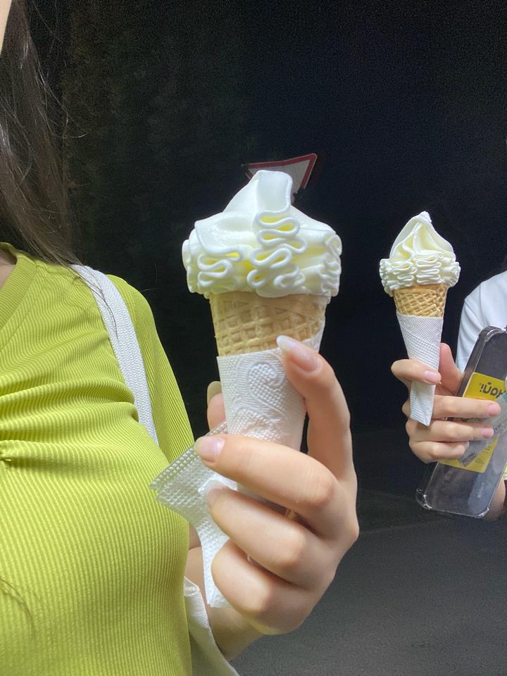 Зеленый топ