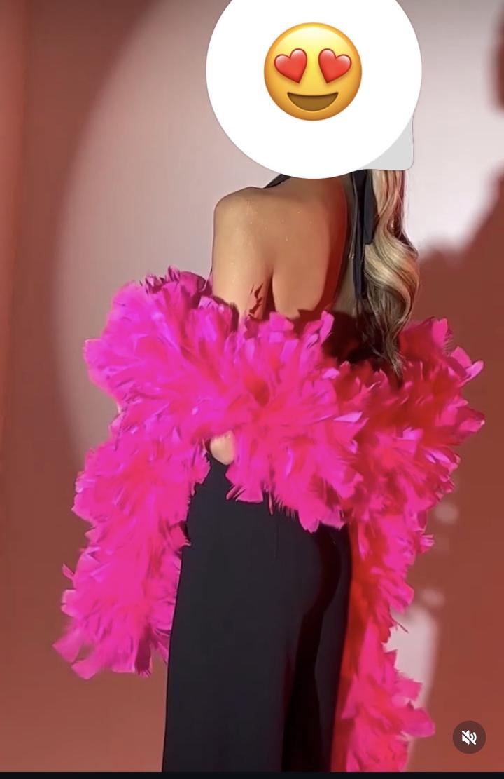 Fashion 💗 Розовое перьевое боа- эффект, который невозможно не заметить