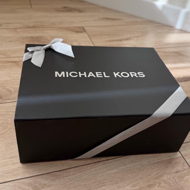 Подарочная коробка Michael Kors