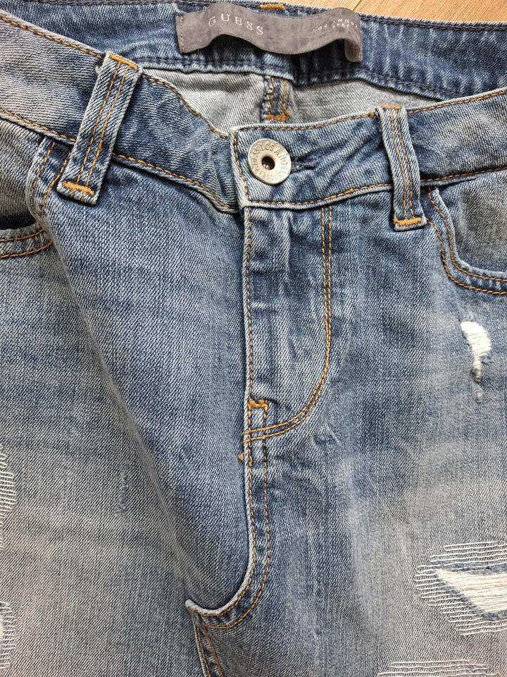 GUESS