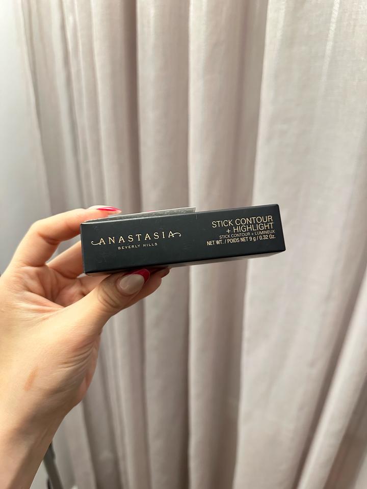 контуринг стик Anastasia Beverly Hills
