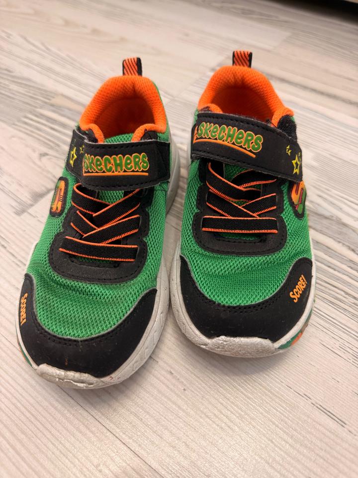 Кроссовки Skechers