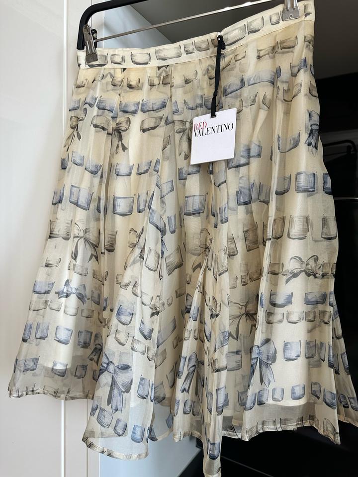 RED Valentino