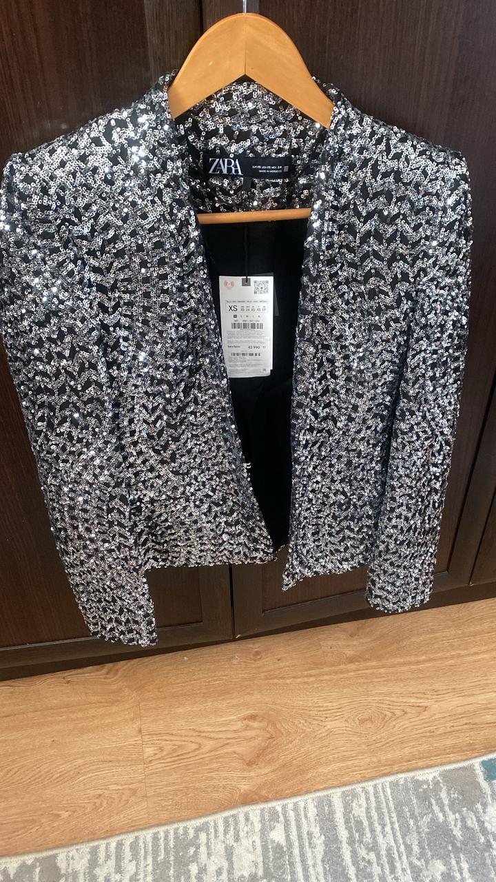Zara Костюм размер s