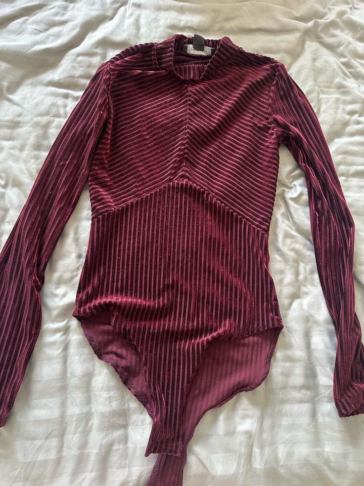 Бархатное боди Primark