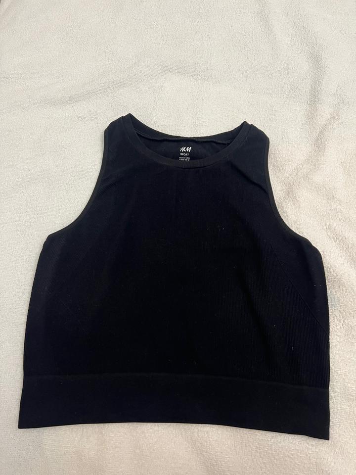 H&M