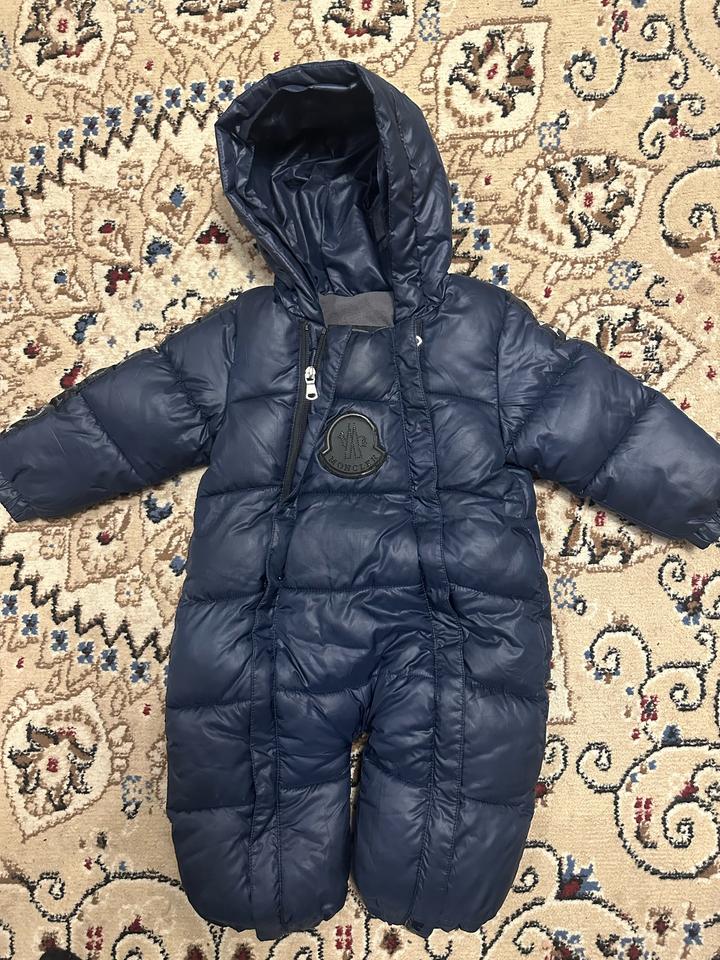 Детский утепленный комбинезон Moncler