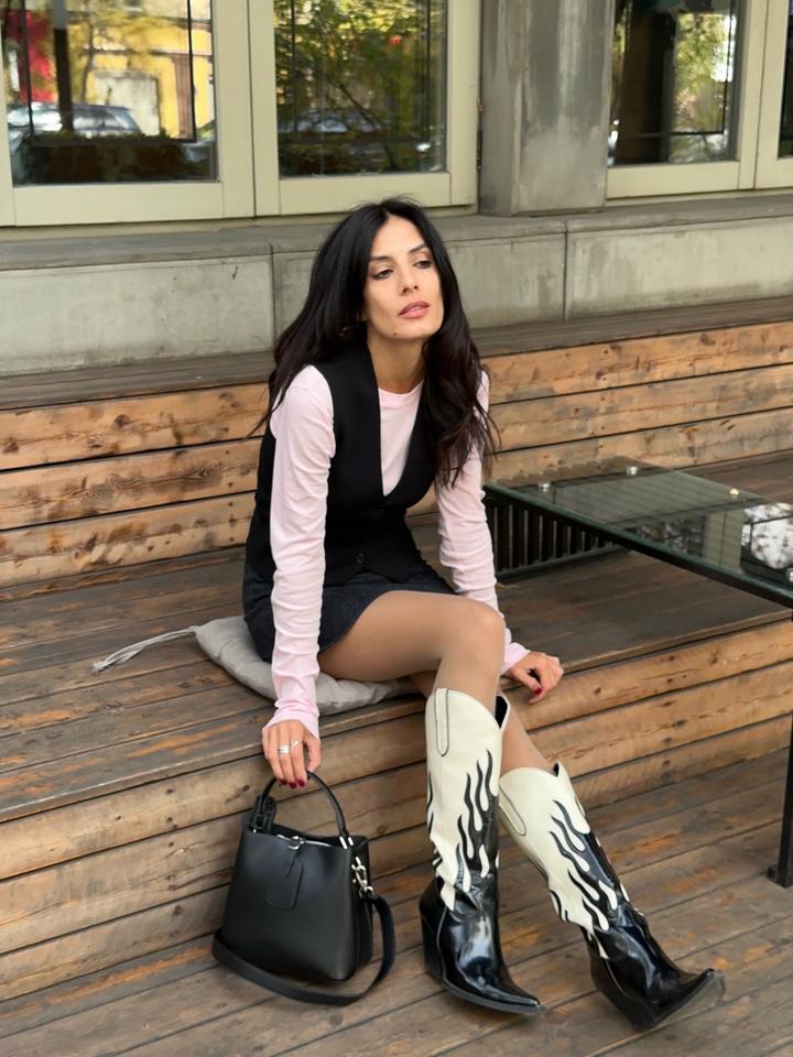 Zara Жилетка