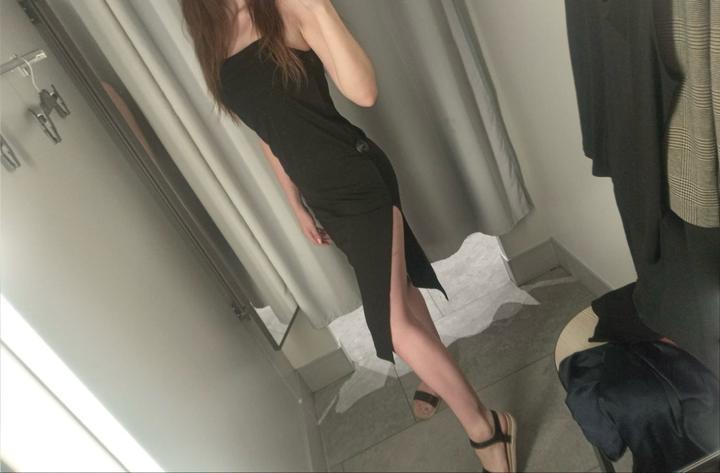 Черное платье миди H&M