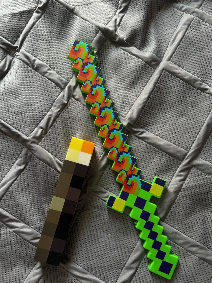 Игрушки