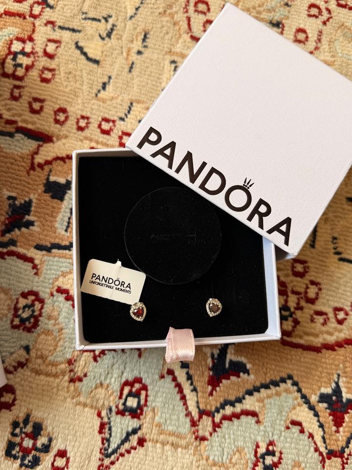 Pandora
