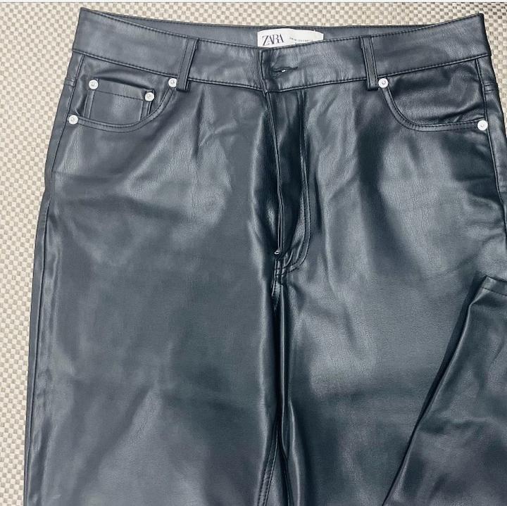 Брюки ZARA из экокожи