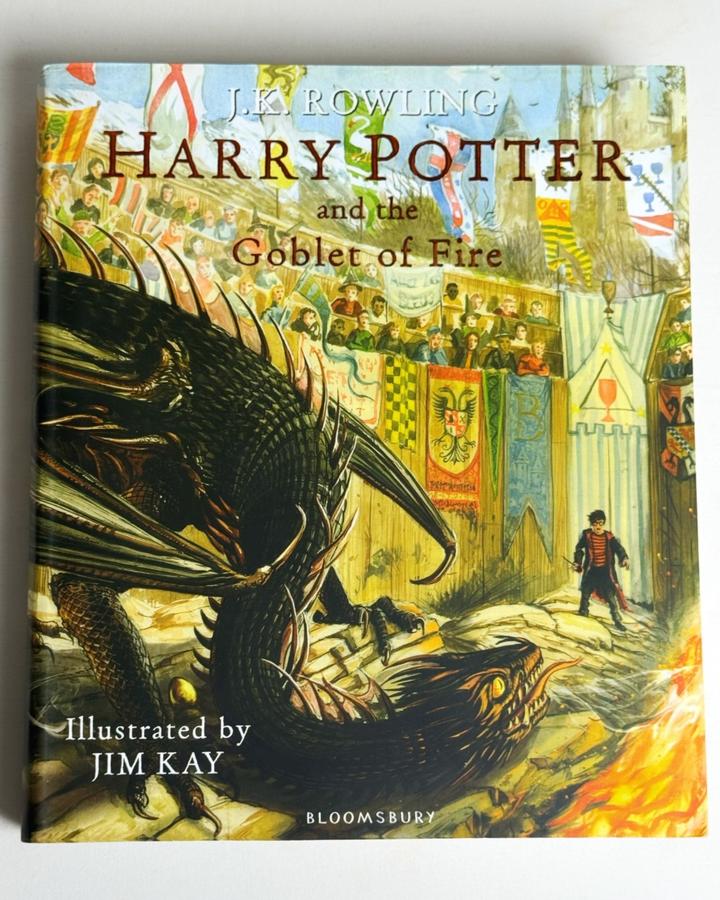 Harry Potter and the Goblet of Fire (Illustrated Edition)