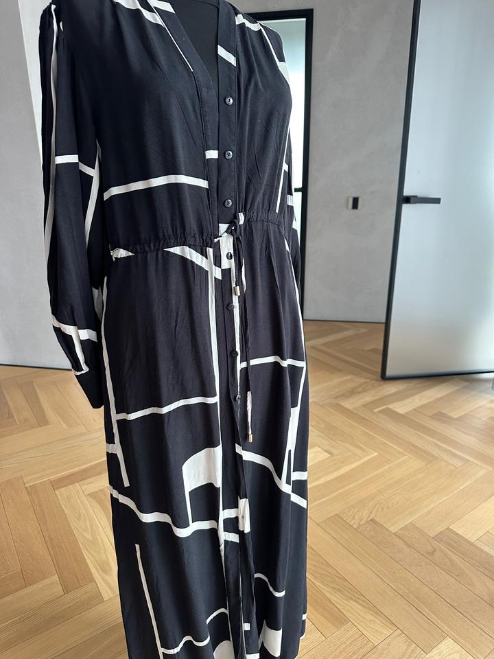 clothe