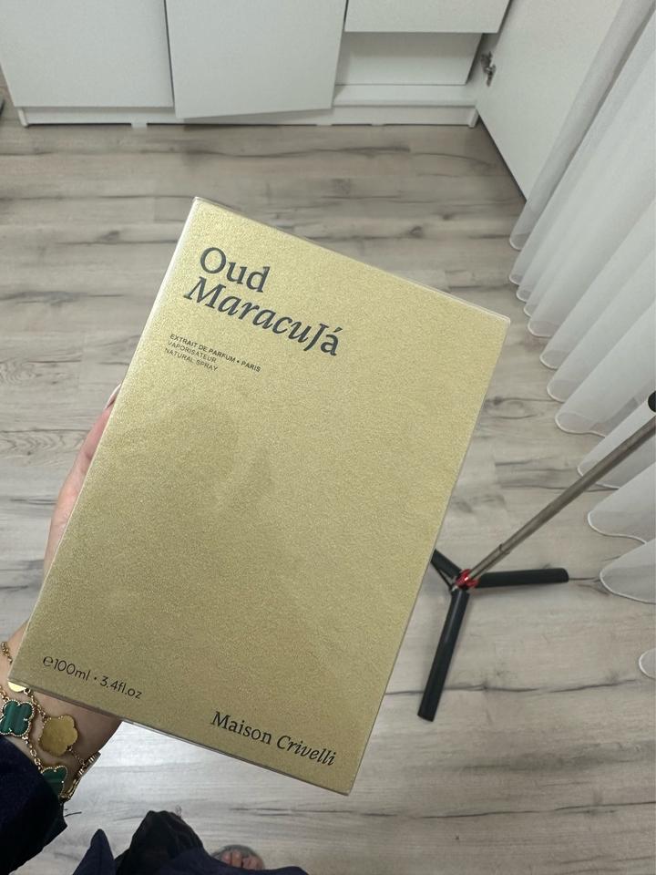 Парфюмерная вода Oud Maracuja