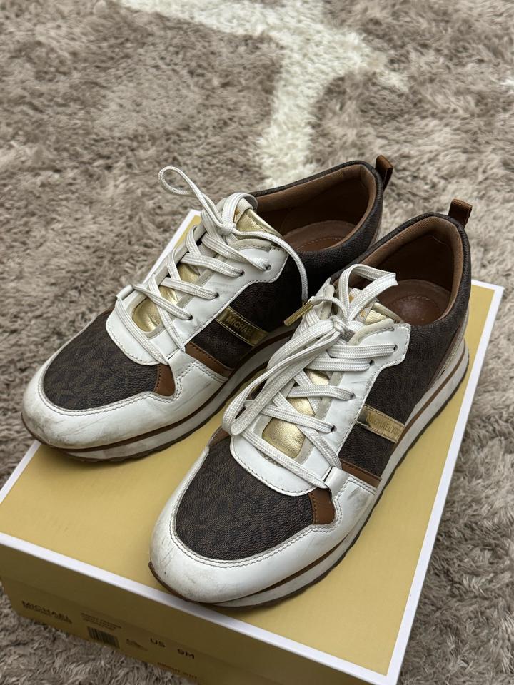 Michael Kors