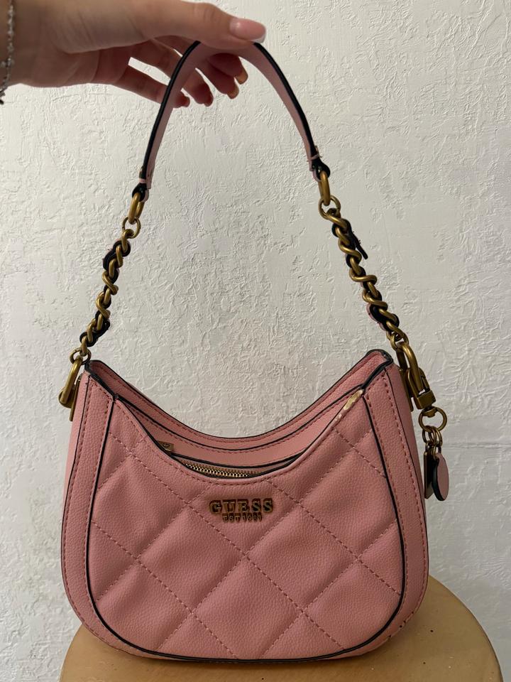 Сумка Guess