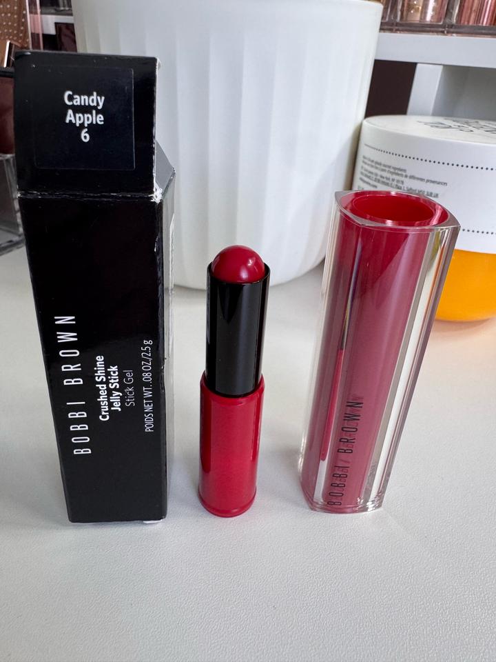 Bobbi Brown