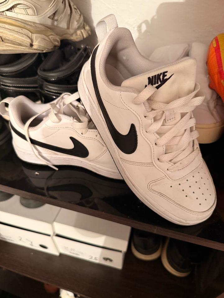 Nike