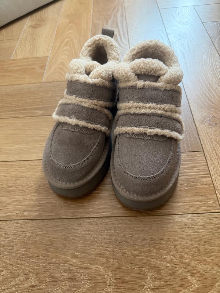 UGG Женские полуботинки на липучках