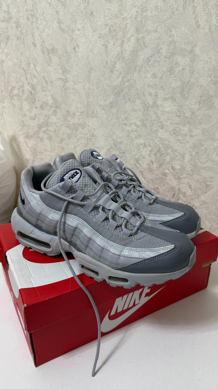 Nike