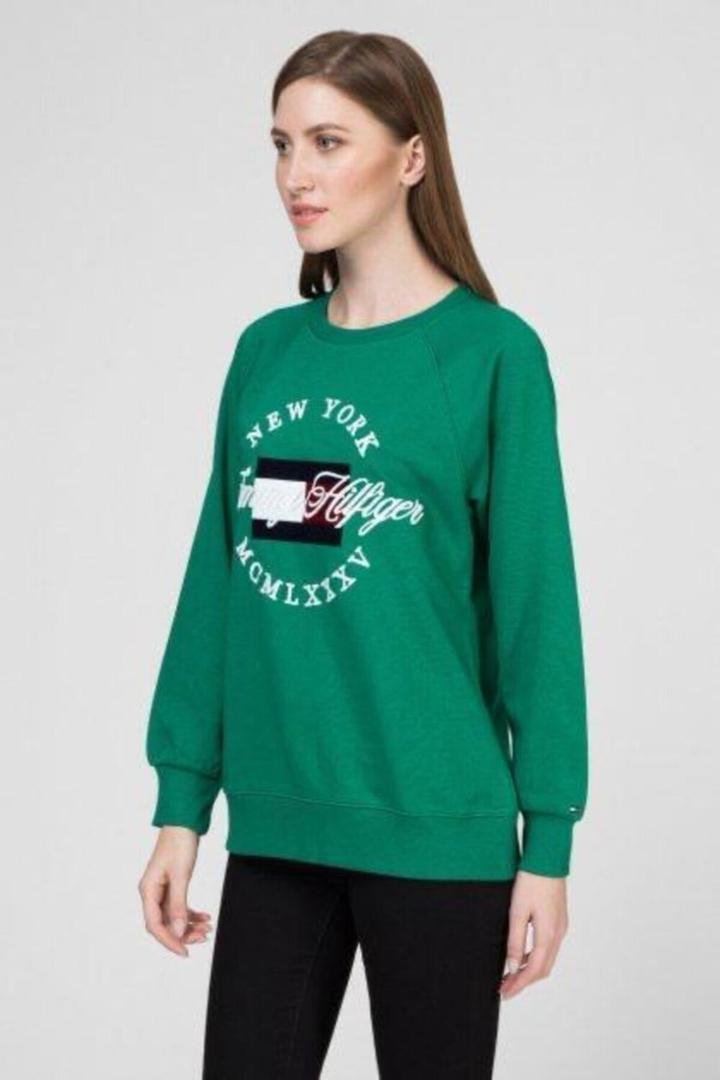Tommy Hilfiger Базовый свитшот в сочном зеленом цвете