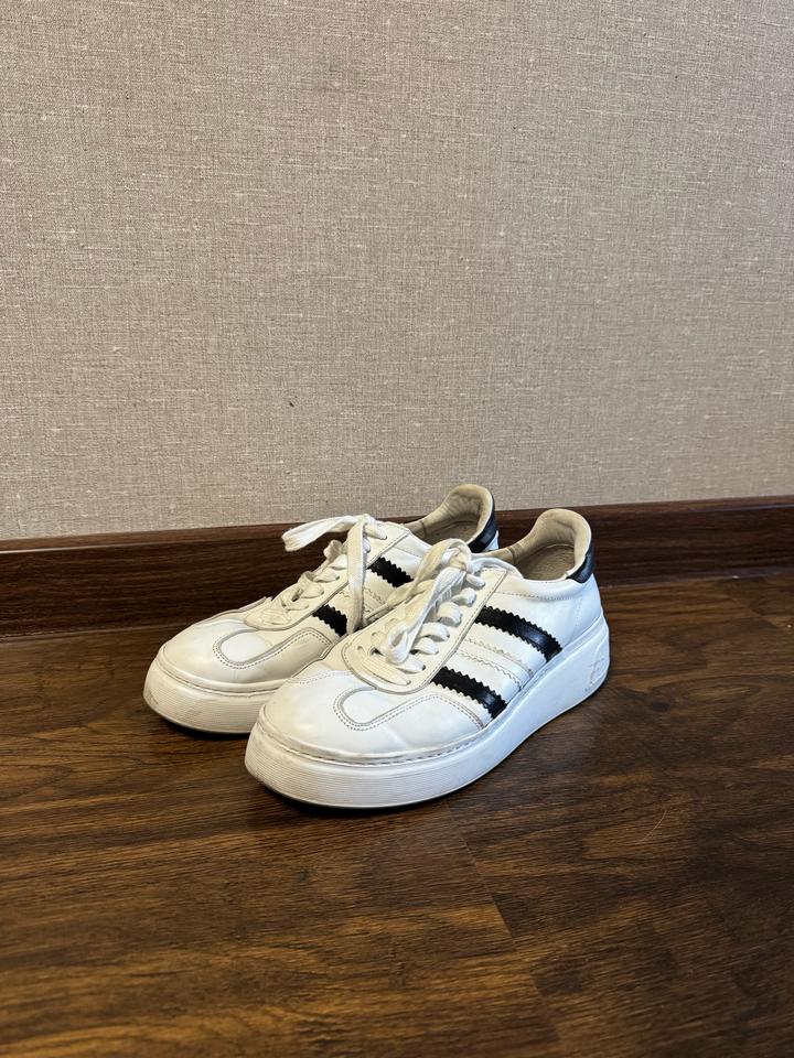 Adidas