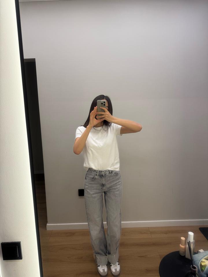 Джинсы Zara