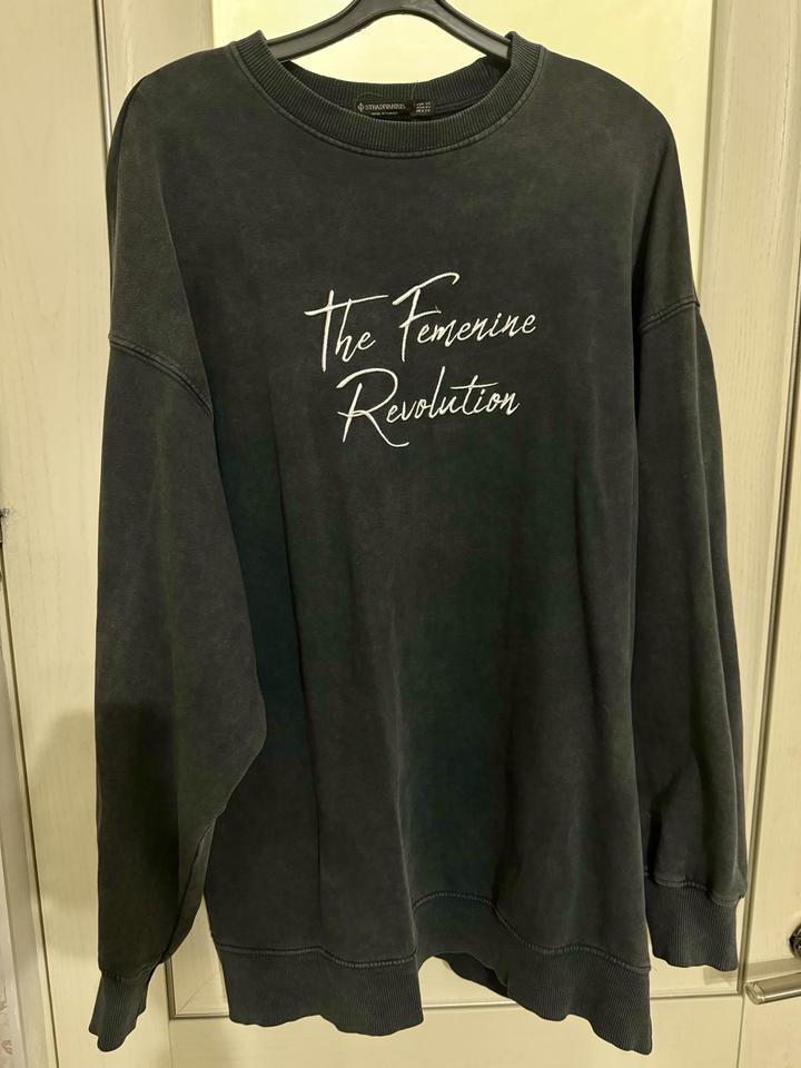 Кофта от Stradivarius