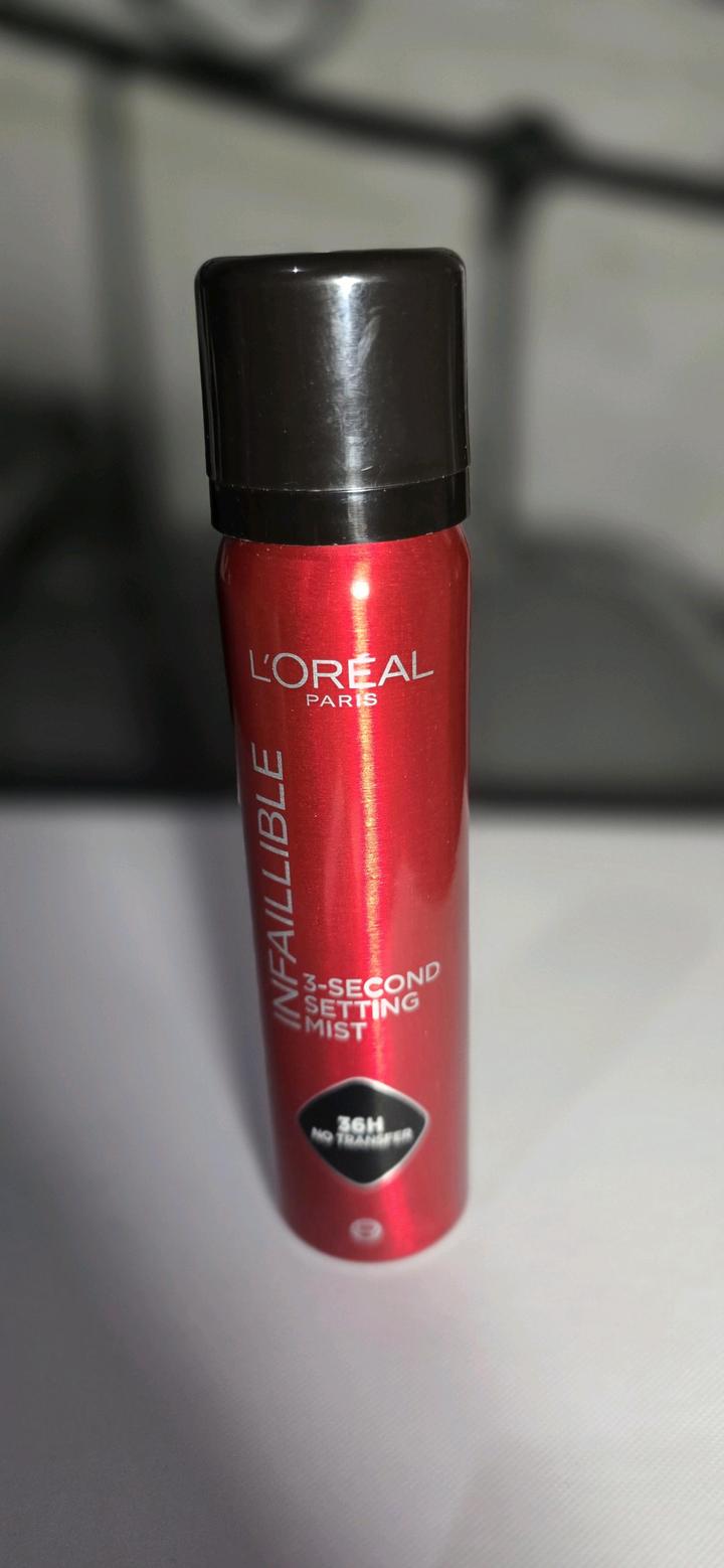 Loreal Paris Спрей для фиксации макияжа Loreal infaillible