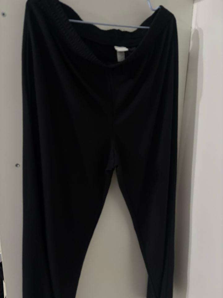 H&M