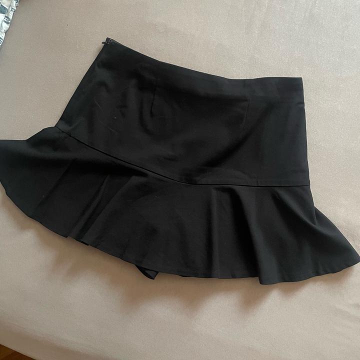 H&M