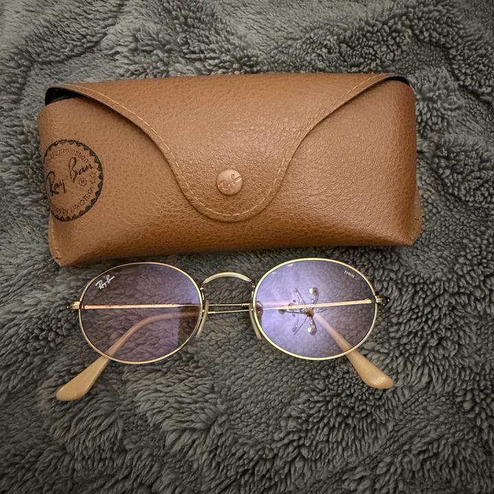 Ray-Ban