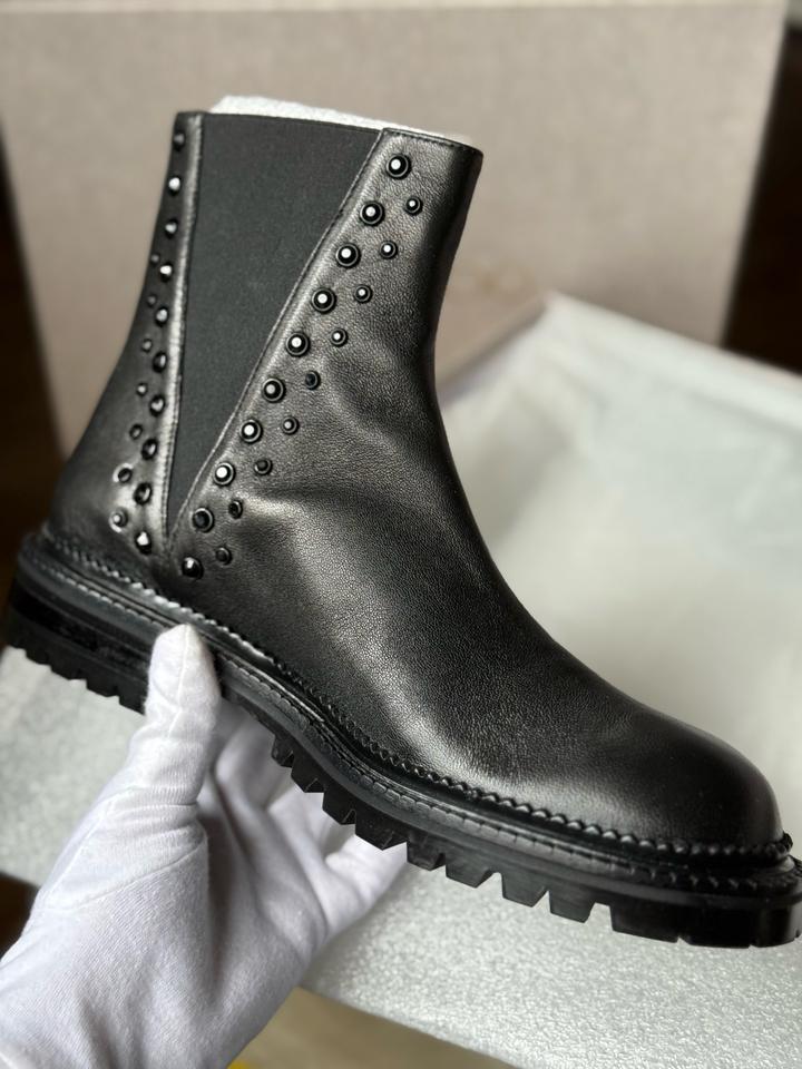 Jimmy Choo