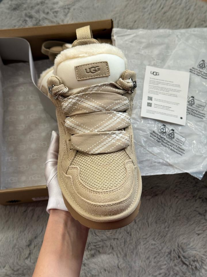 Кроссовки UGG утепленные