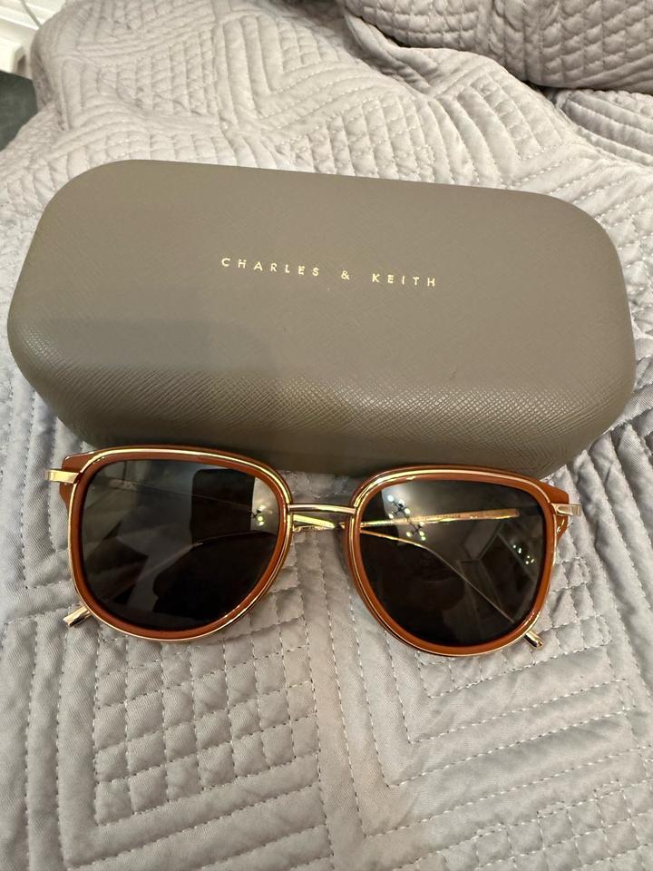 Charles & Keith