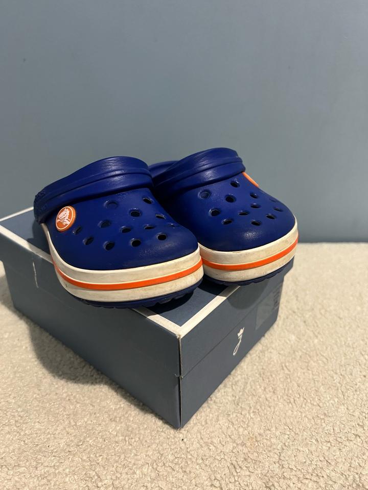Crocs