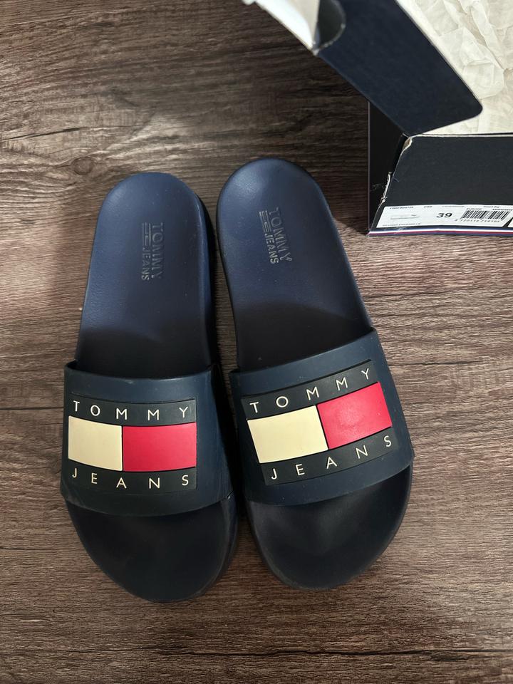 Tommy Jeans