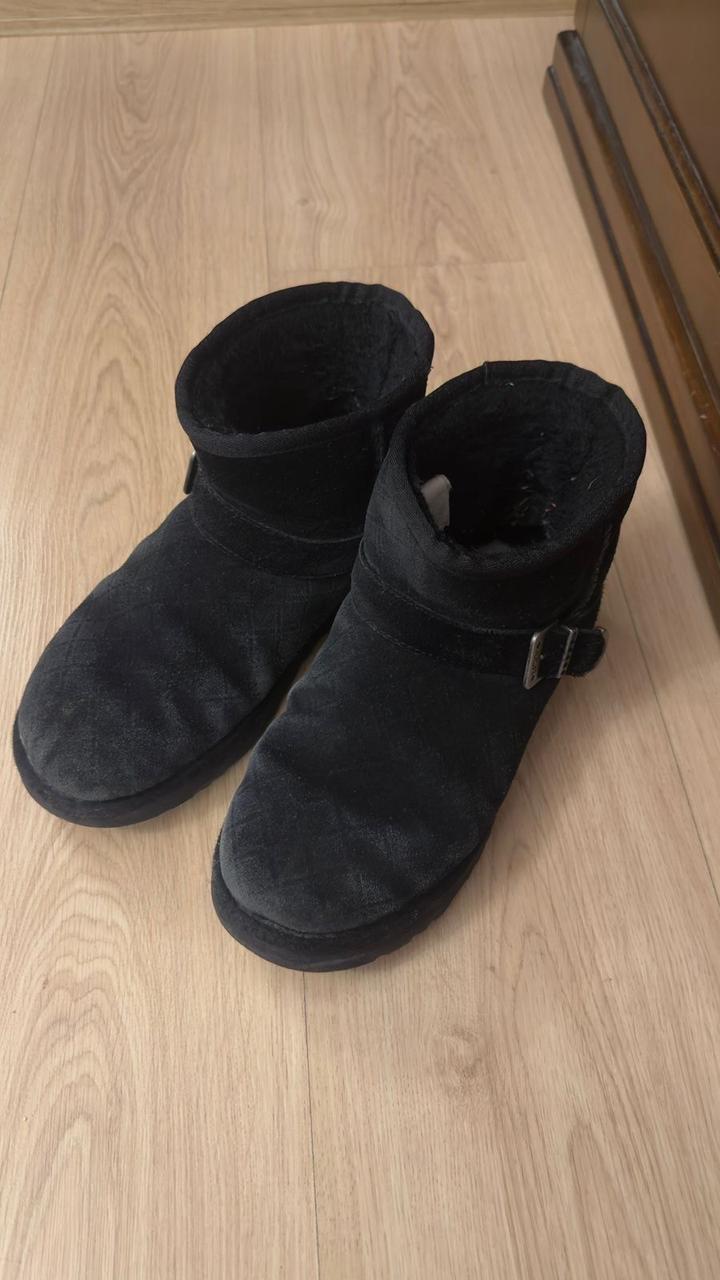 ugg