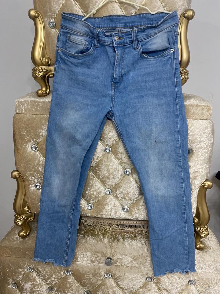 Джинсы Levi's с необработанным краем