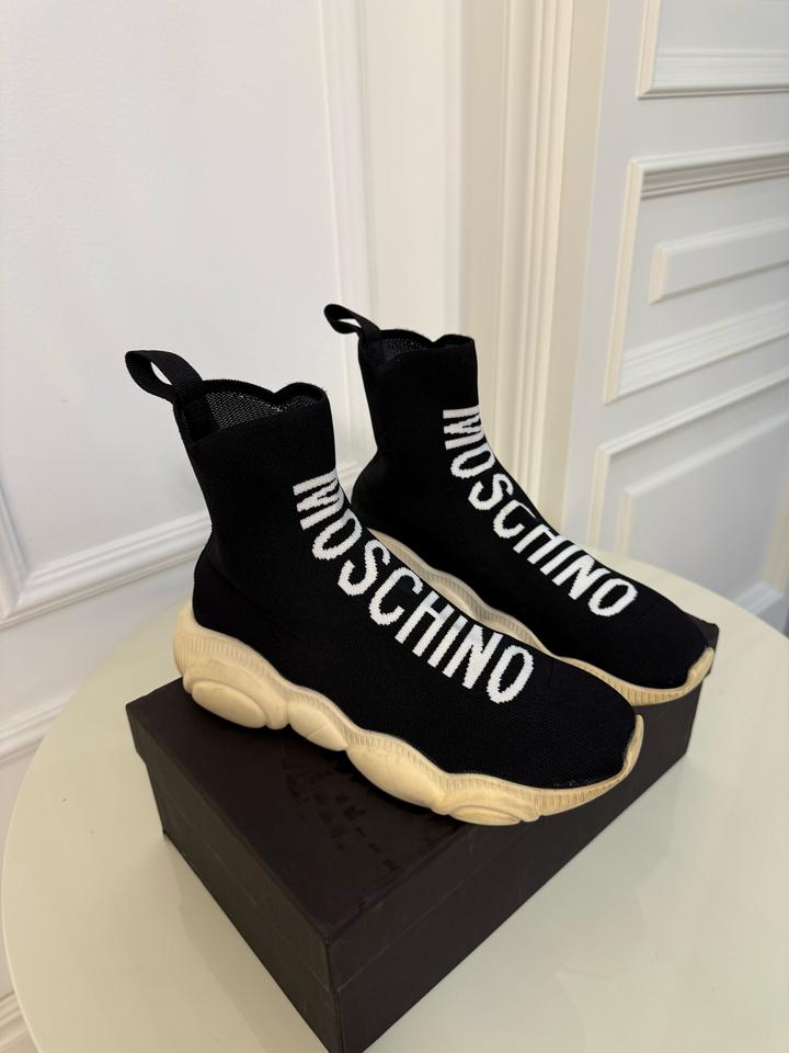 Кроссовки Moschino