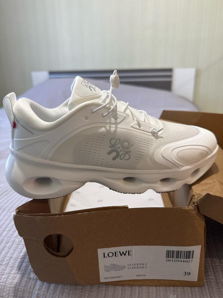 Кроссовки Loewe Cloudtilt