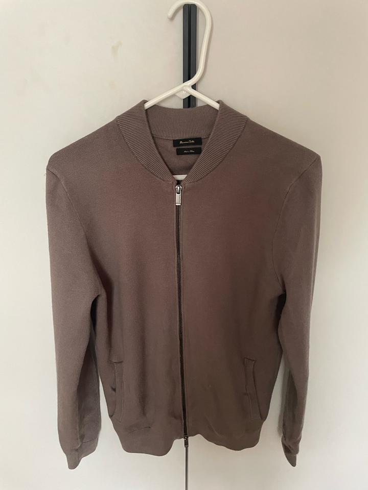 Трикотажный бомбер на молнии Massimo Dutti