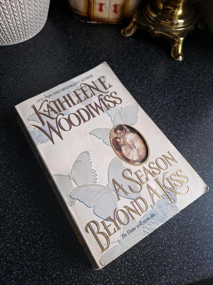 Книга художественная литература